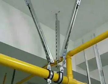 闸阀支撑架的质量要求。价格决定了伽师抗震支撑框架的质量。